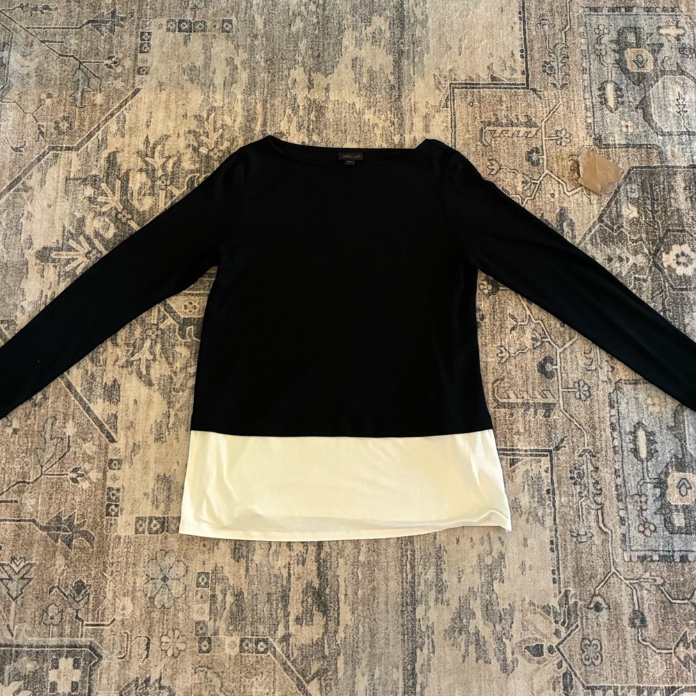 JJill Black and White Women's Top